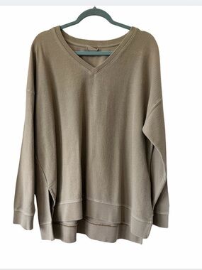 ARULA Beige V-Neck Waffle Knit Top